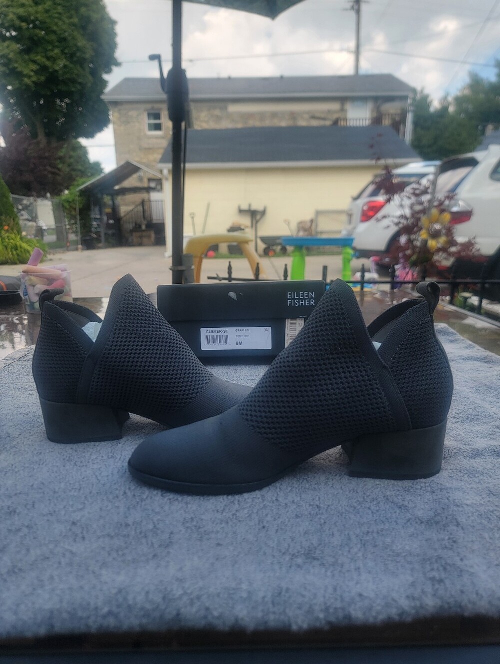 Eileen Fisher Clever-ST Graphite Stretch Knit Booties Size 8M